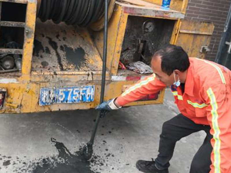 上海青浦修马桶修水管电话疏通水电抽粪师傅