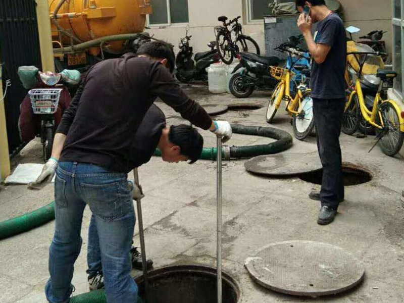 青浦青赵公路高压射流清洗管道疏通下水道粪池清理清抽