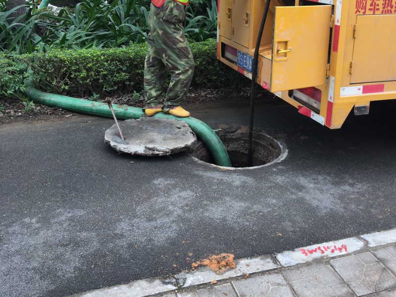 青浦香花桥上门疏通师傅电话，下水道疏通，马桶疏通